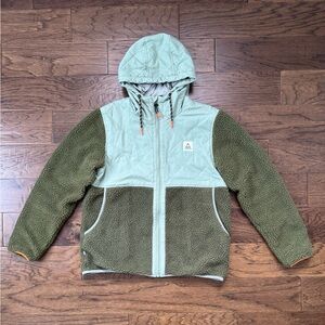 EUC Women's Sefton Recycled Deep-Pile Sherpa Full Zip Fleece Khaki Green